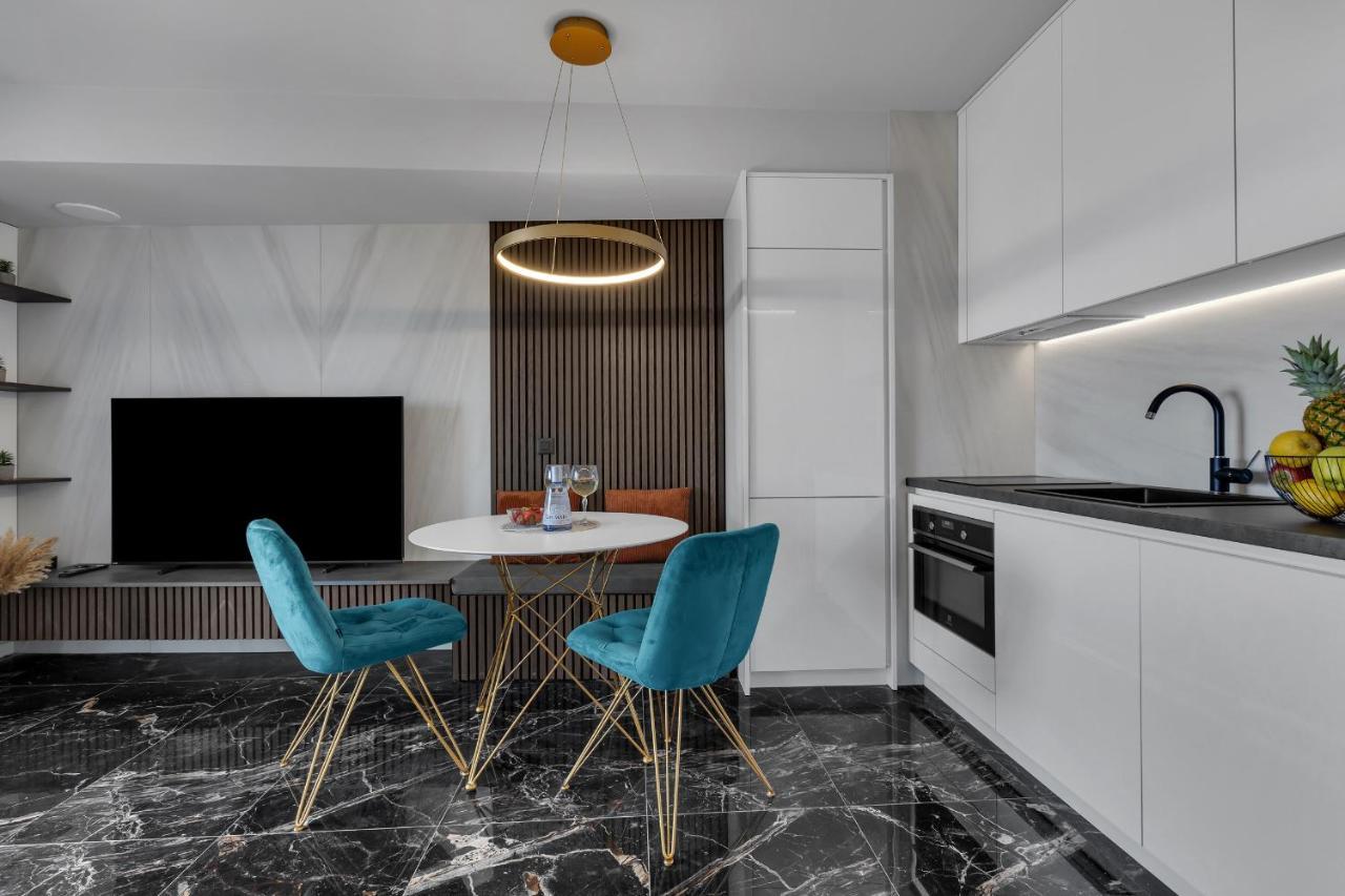 Lux Apartment Dolce Vita - Private Hottub Makarska Exterior foto